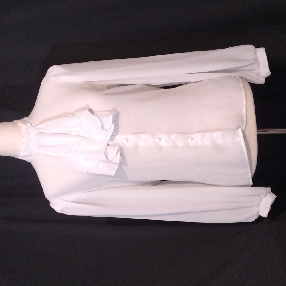 VTG Notations White LS Button Up Top w/ Pearl Accented Ruff (Ruffle Tie) Size 8